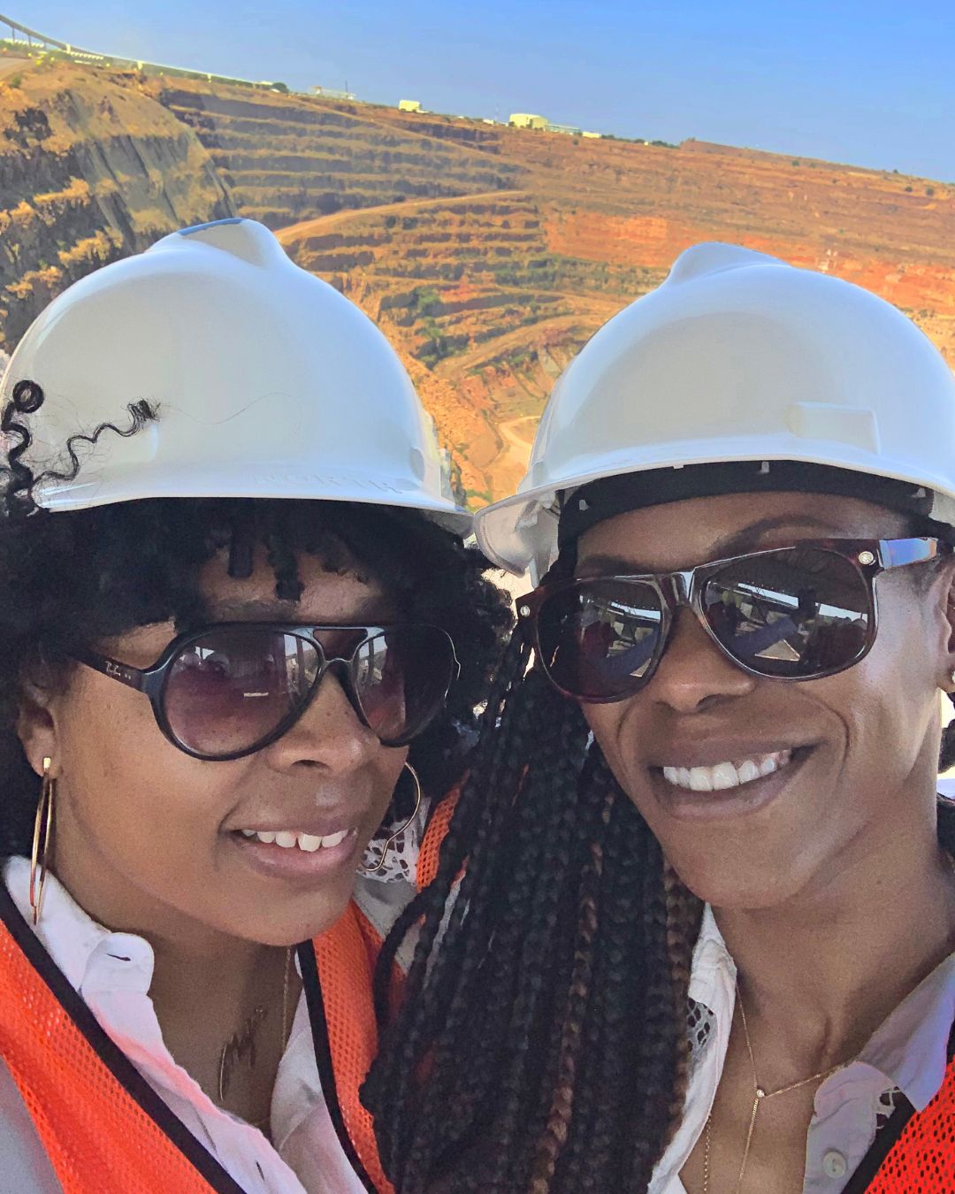 Thelma & Lorraine: Diamond Jewelry Designers Go On An Adventure