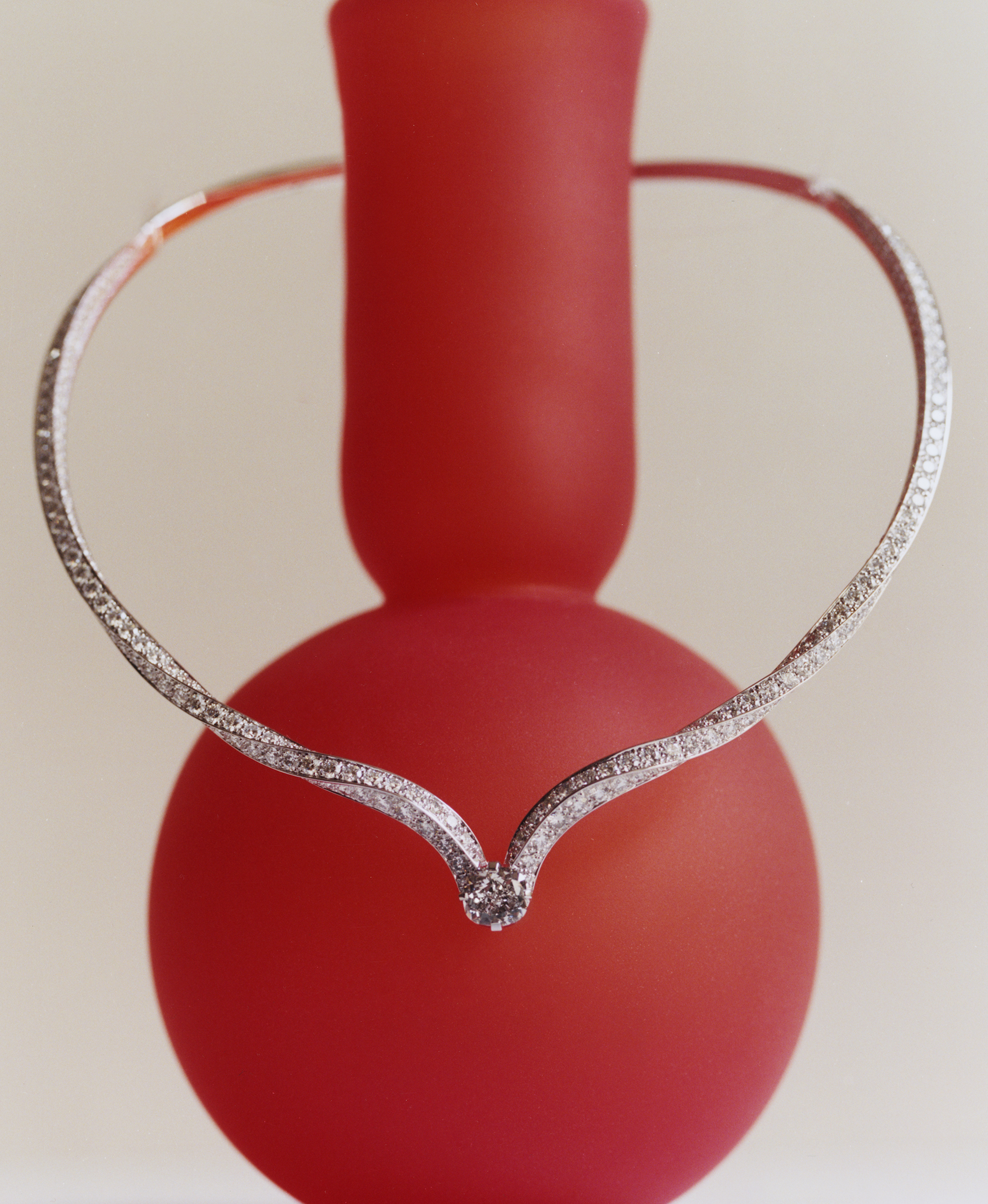Extraordinary Natural Diamonds from 2024 Paris High Jewelry 3 Extraordinary Natural Diamonds from 2024 Paris High Jewelry
