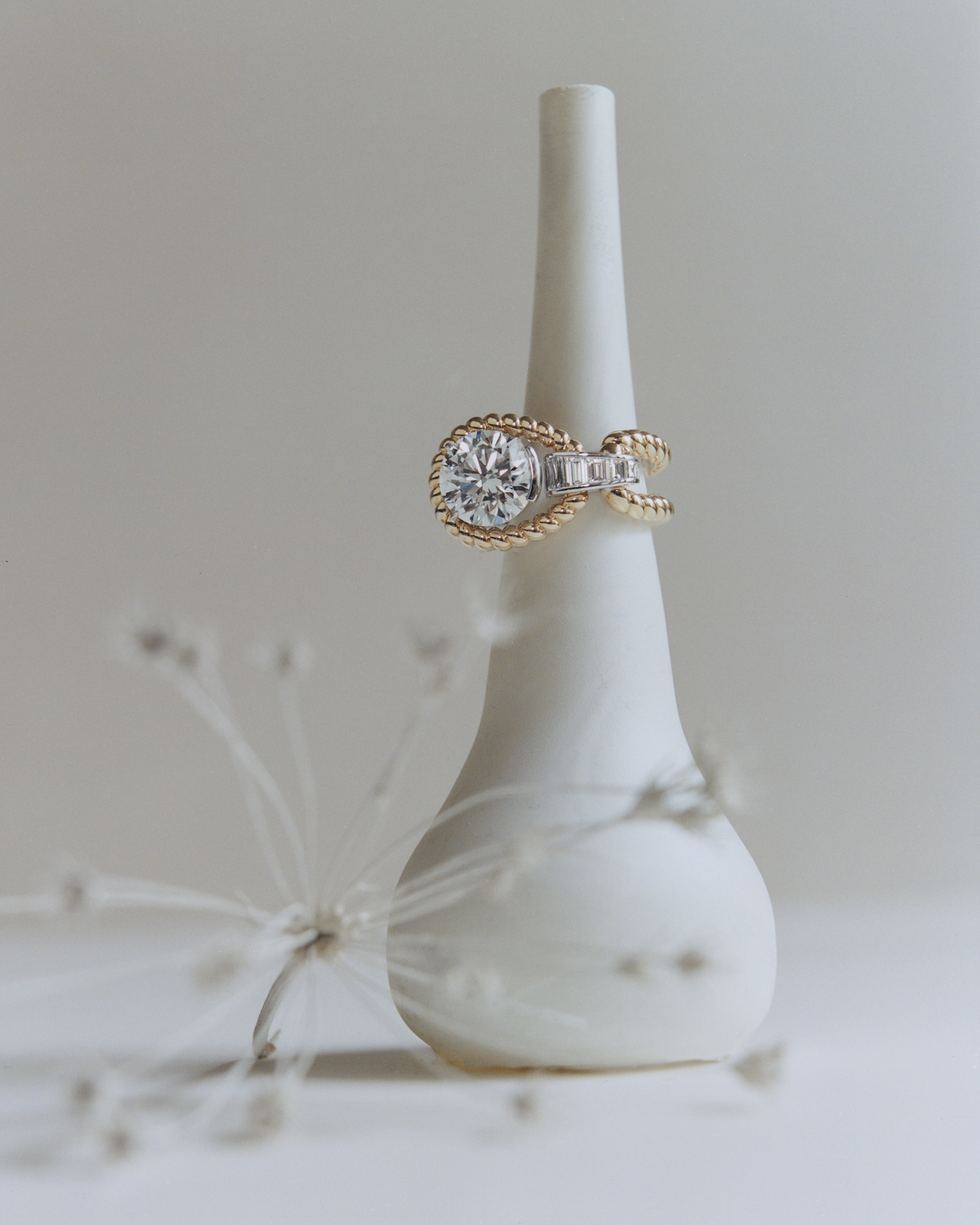 Extraordinary Natural Diamonds from 2024 Paris High Jewelry 6 Extraordinary Natural Diamonds from 2024 Paris High Jewelry