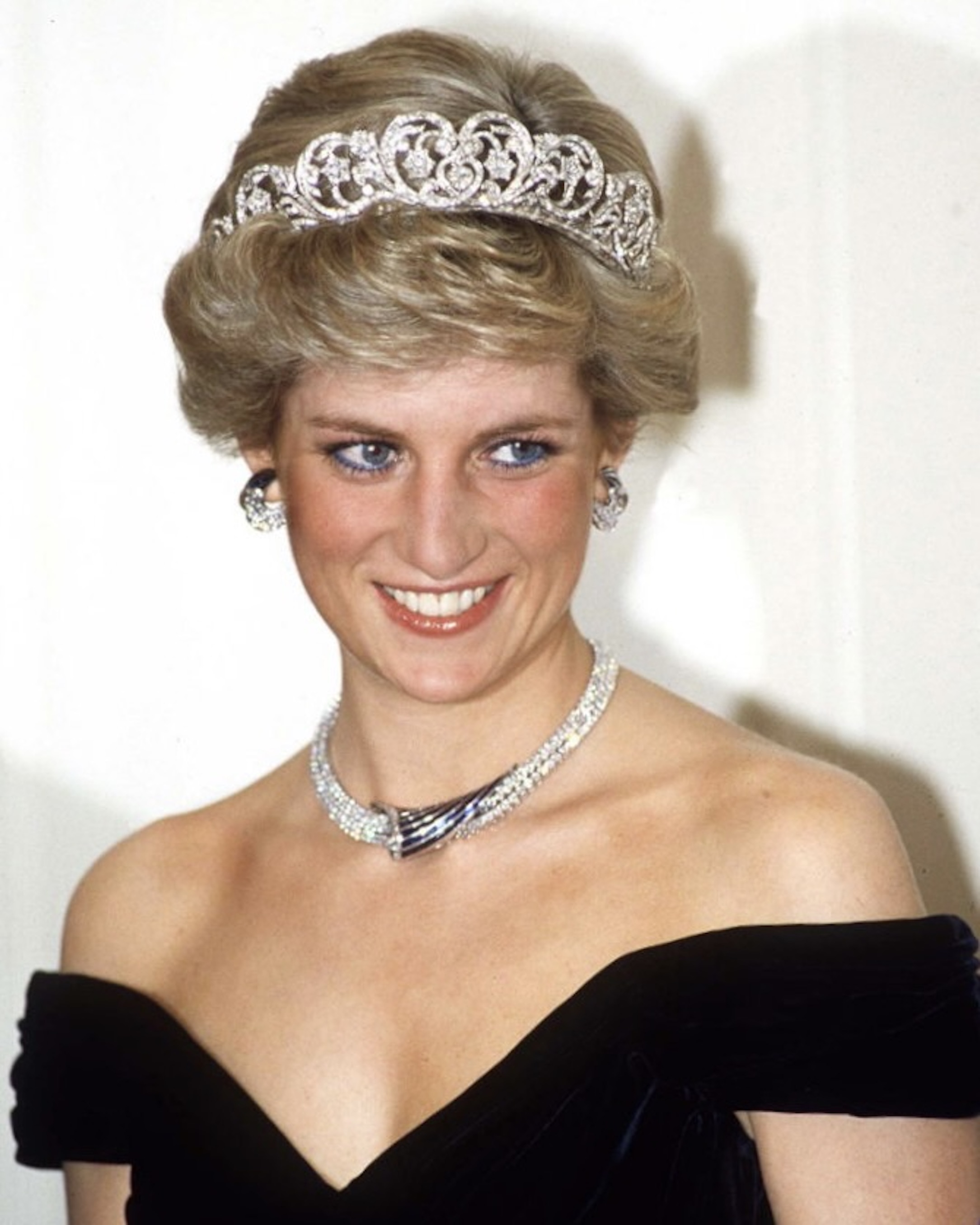 The Secret Legacy of Princess Diana's Spencer—And Who Might Wear It Next 7 Princess Of Wales In Bonn, Germany, wearing The Spencer Tiara