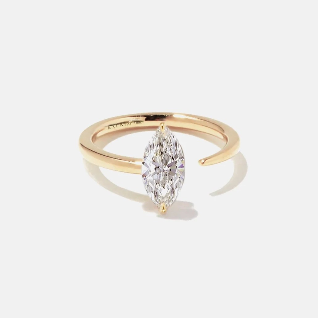 Selena Gomez Engaged: marquise engagement ring