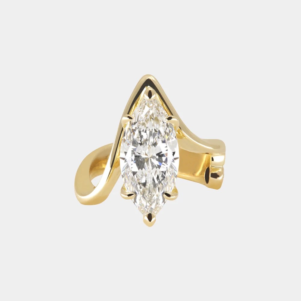 Selena Gomez Engaged: marquise engagement ring