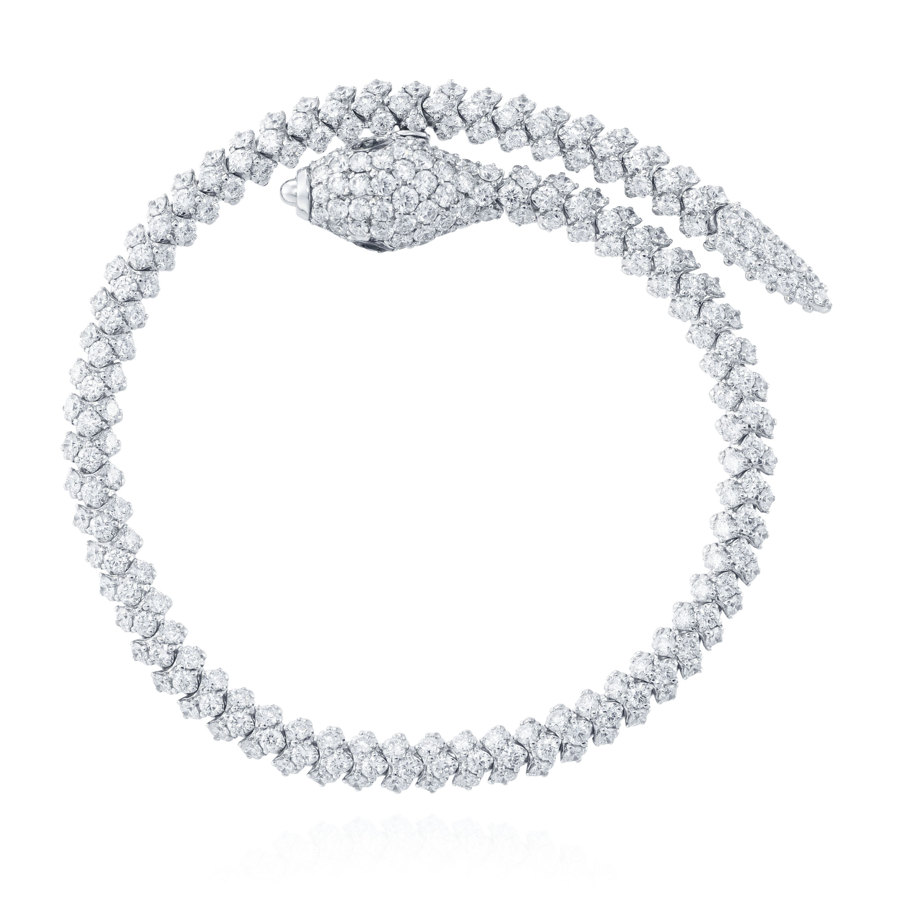 L'Année du Serpent: Des Bijoux en Diamants Chargés de Symbolisme 5 L'Année du Serpent: Des Bijoux en Diamants Chargés de Symbolisme