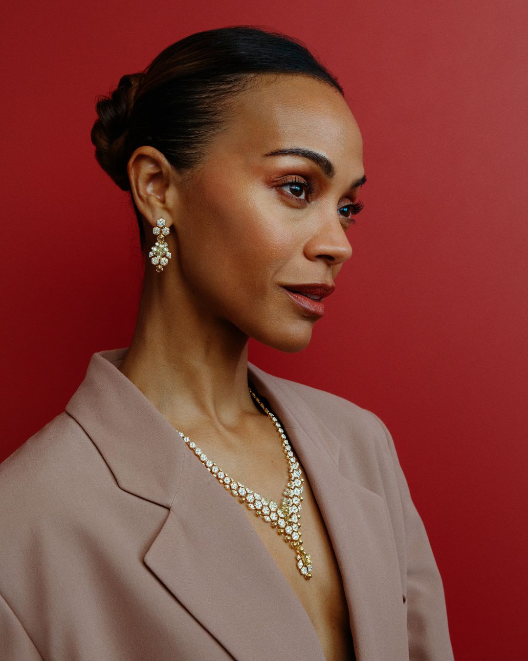 2025 Paris High Jewelry Week unveils new masterpieces from Maisons like Cartier. 