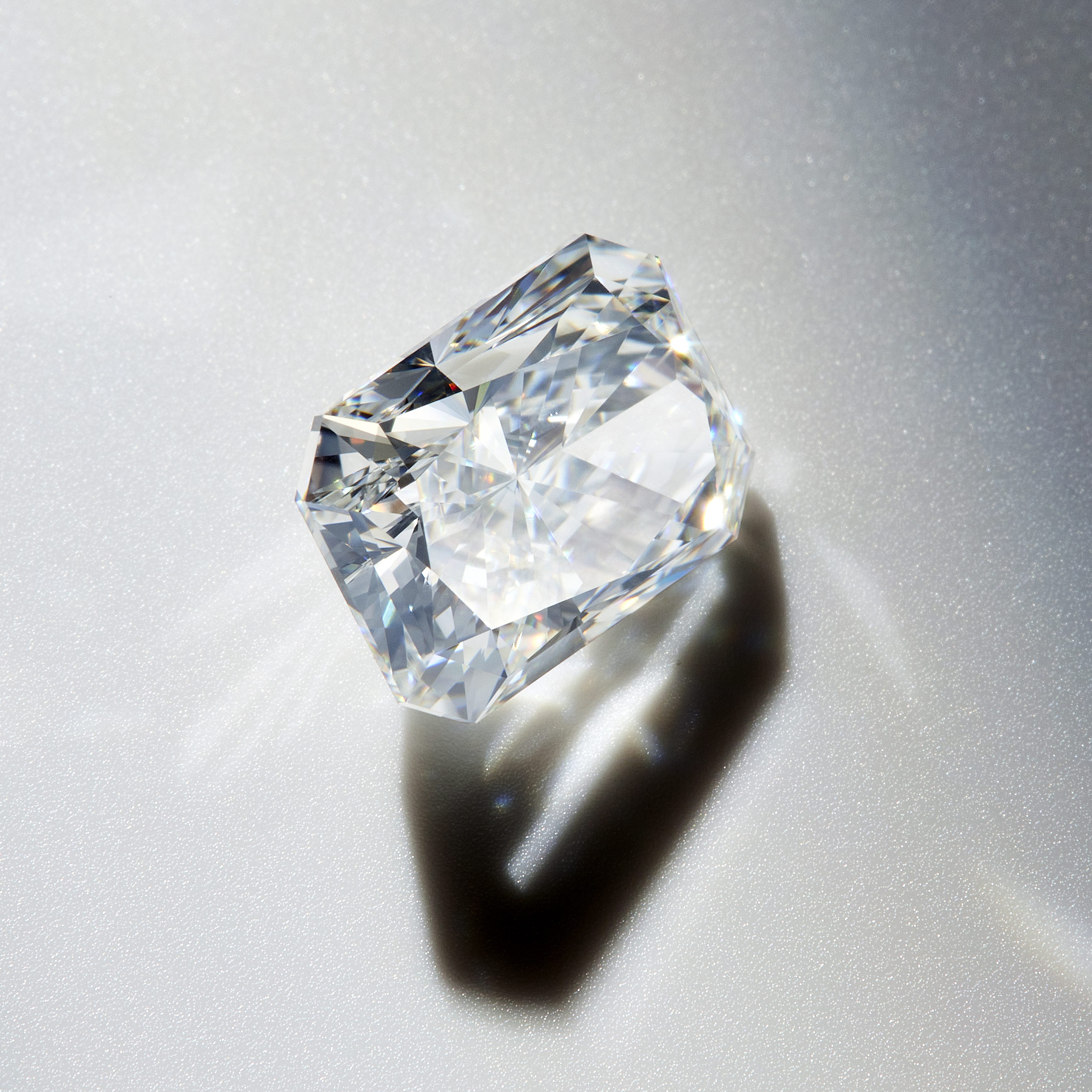 Diamond Cut, Shapes - Radient Cut Diamond