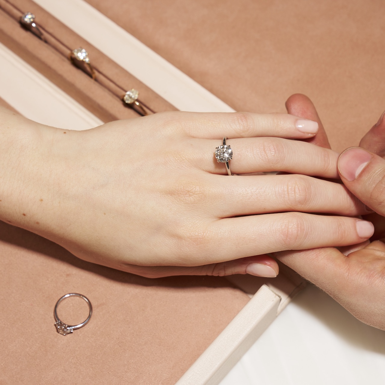Natural Diamond Engagment Rings: Timeless Style and Lasting Value