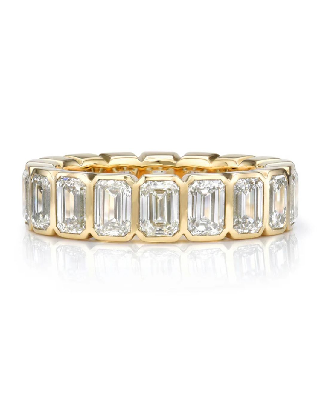 25 Bezel Engagement Rings For Every Style