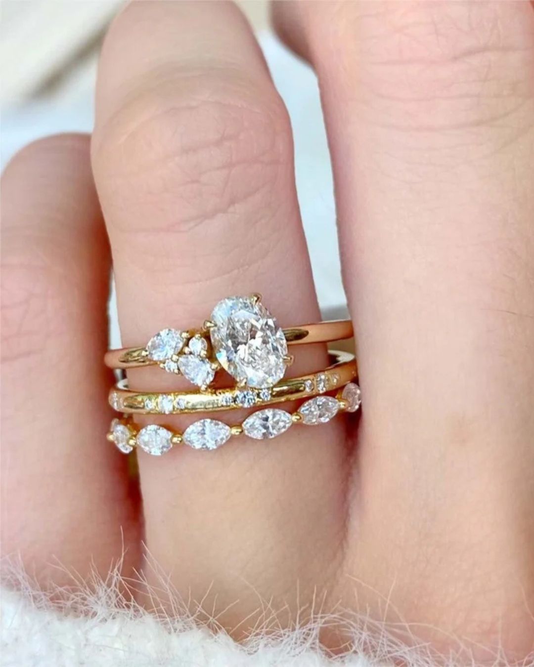 How to Make an Engagement Ring Look Bigger: 9 Designer-Approved Hacks 15 how to make an engagement ring look bigger: cluster ring