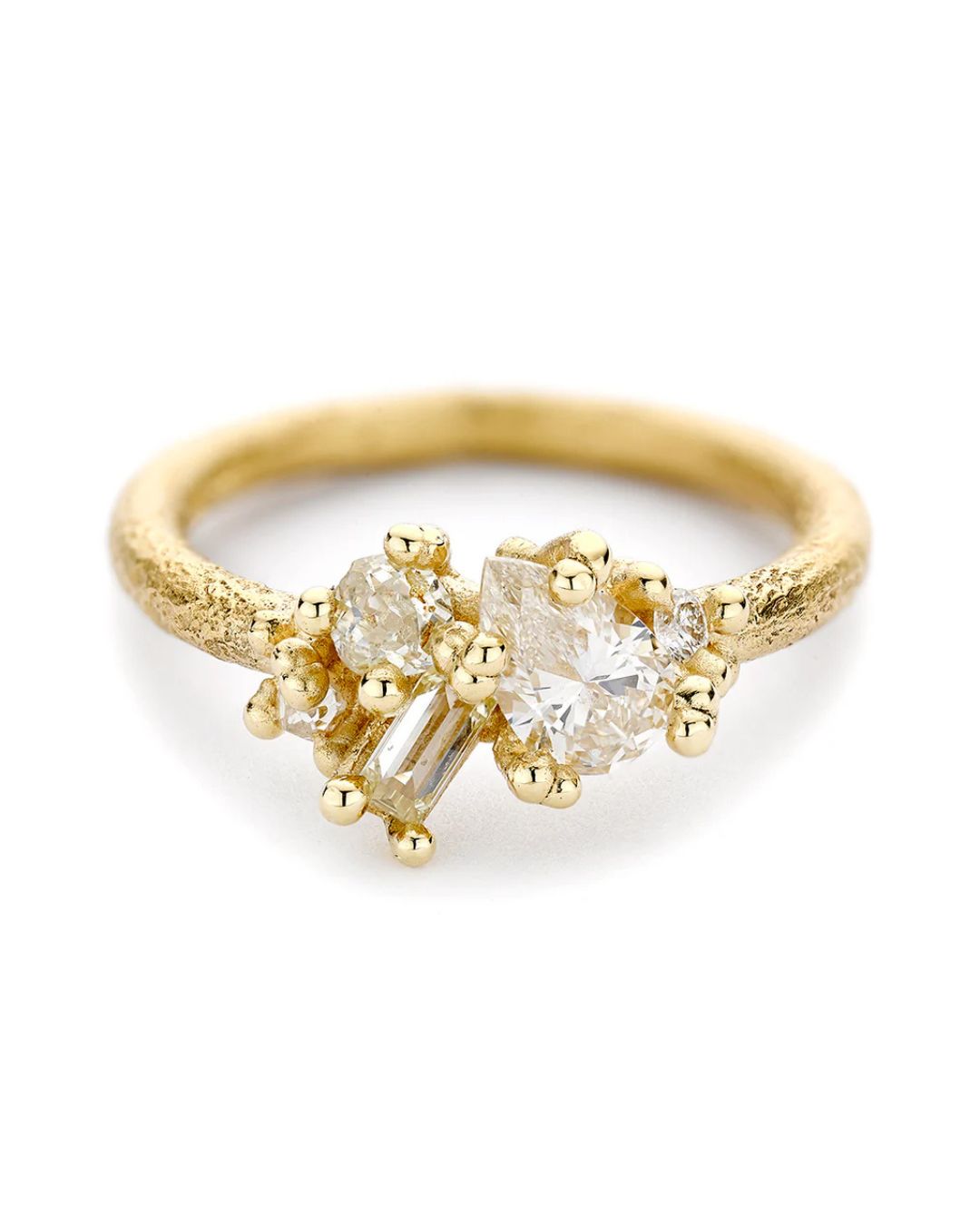 Why A Diamond Cluster Ring Is the Ultimate Thrifty Style