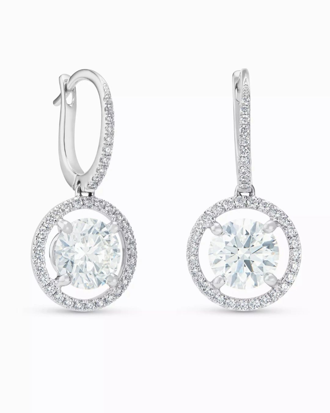 44 Superbes Boucles d'Oreilles de Mariage en Diamant pour chaque type de Mariée.