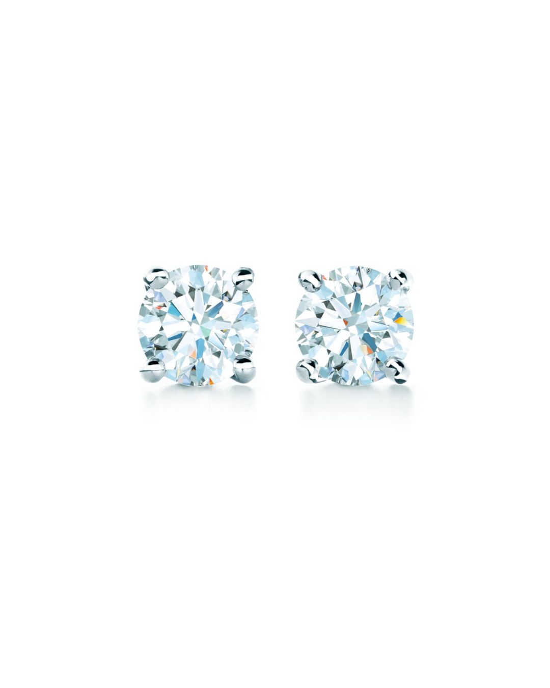 44 Superbes Boucles d'Oreilles de Mariage en Diamant pour chaque type de Mariée.