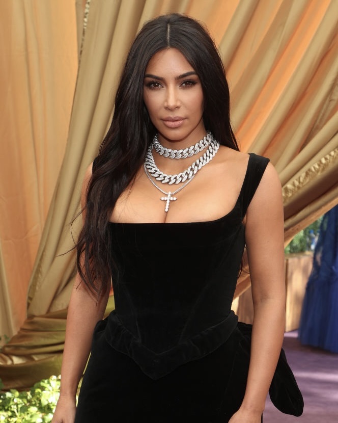 How to Wear Heavy Metal Chains Like a Pro 12 How to Wear Heavy Metal Chains Like a Pro