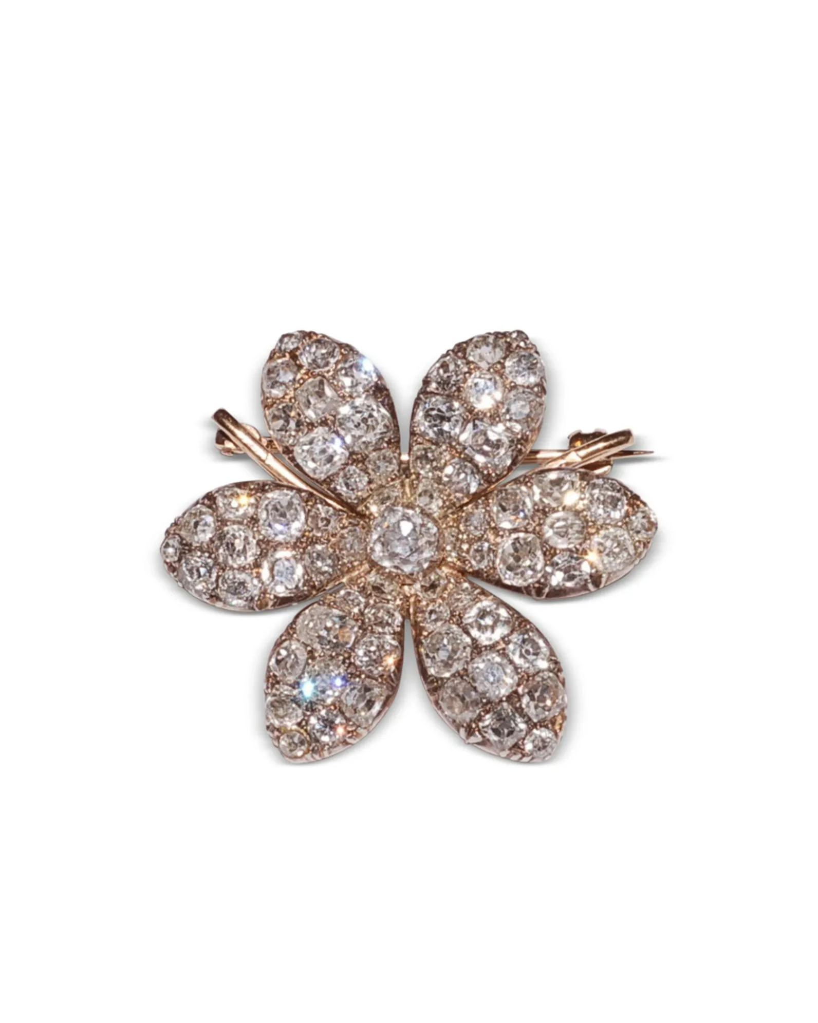 The Old Mine Cut Diamond Is Back—and More Coveted Than Ever 7 The Old Mine Cut Diamond Is Back—and More Coveted Than Ever