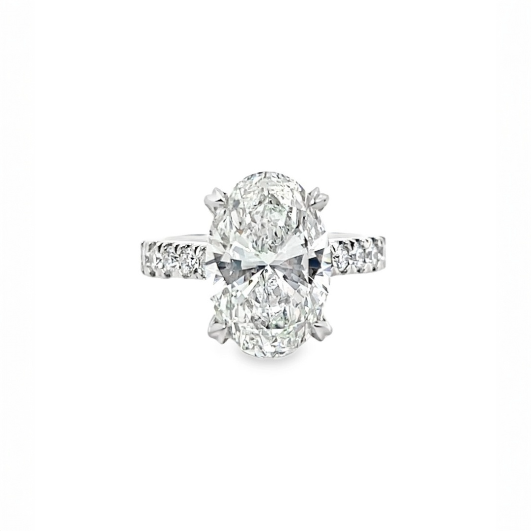 oval engagement rings