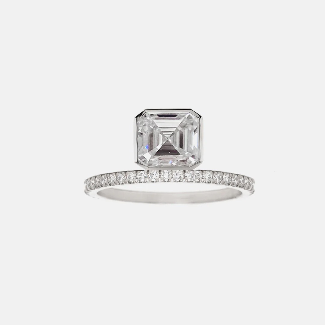 asscher cut diamond engagement ring