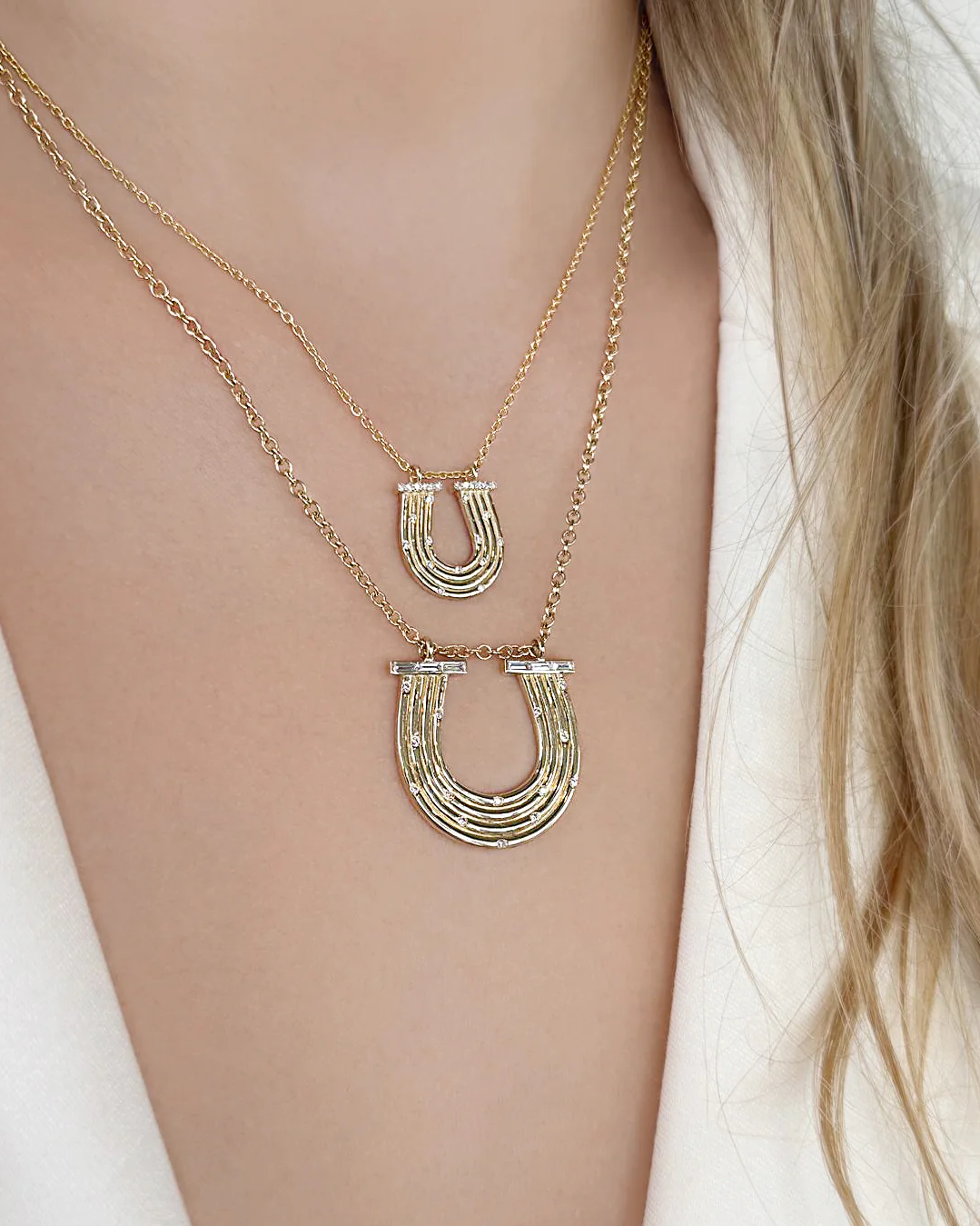 horse jewelry: diamond horseshoe necklaces 