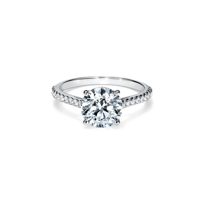 round engagement rings