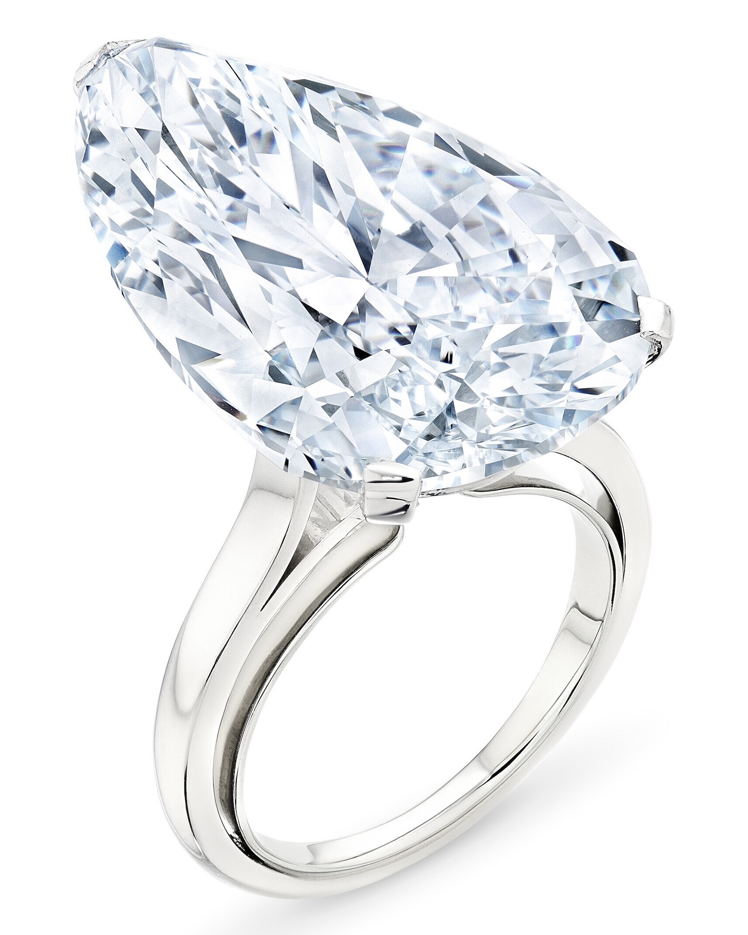 Christie’s Breaks Records with the Marie-Thérèse Pink and the Largest Multi-Owner Jewelry Auction in History