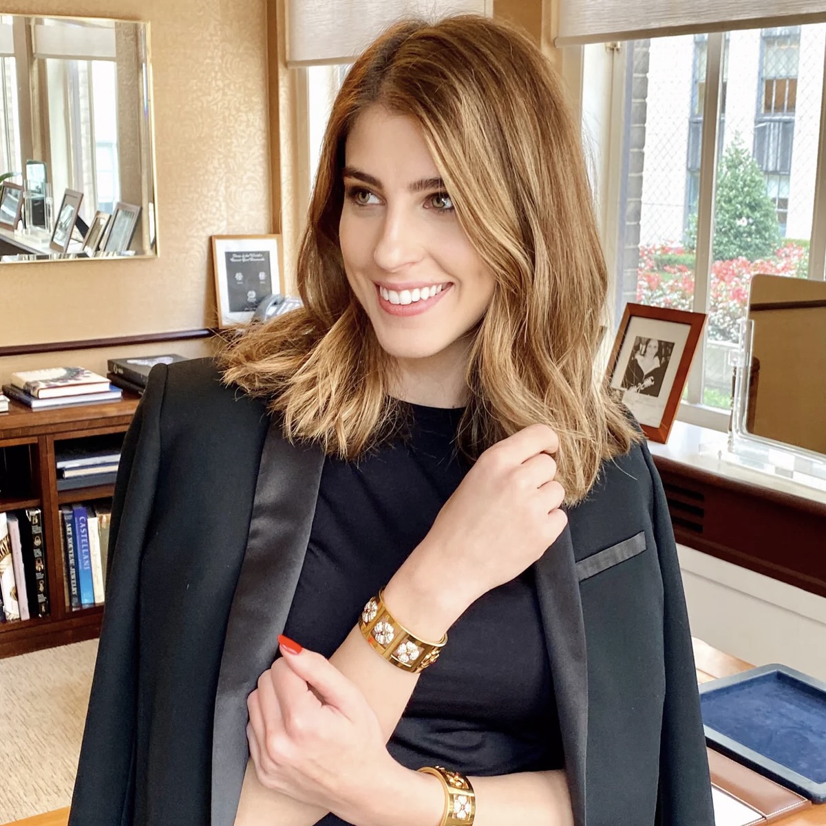 Why Gen Z Is Flocking to Antique and Vintage Jewelry 5 Why Gen Z Is Flocking to Antique and Vintage Jewelry