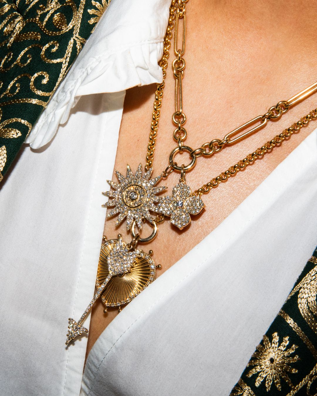 The 20 Best Diamond Pieces Spotted at COUTURE 2025 17 The 20 Best Diamond Pieces Spotted at COUTURE 2025