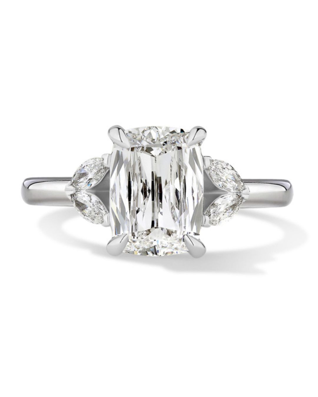 A Complete Guide to the Elongated Cushion Cut Diamond