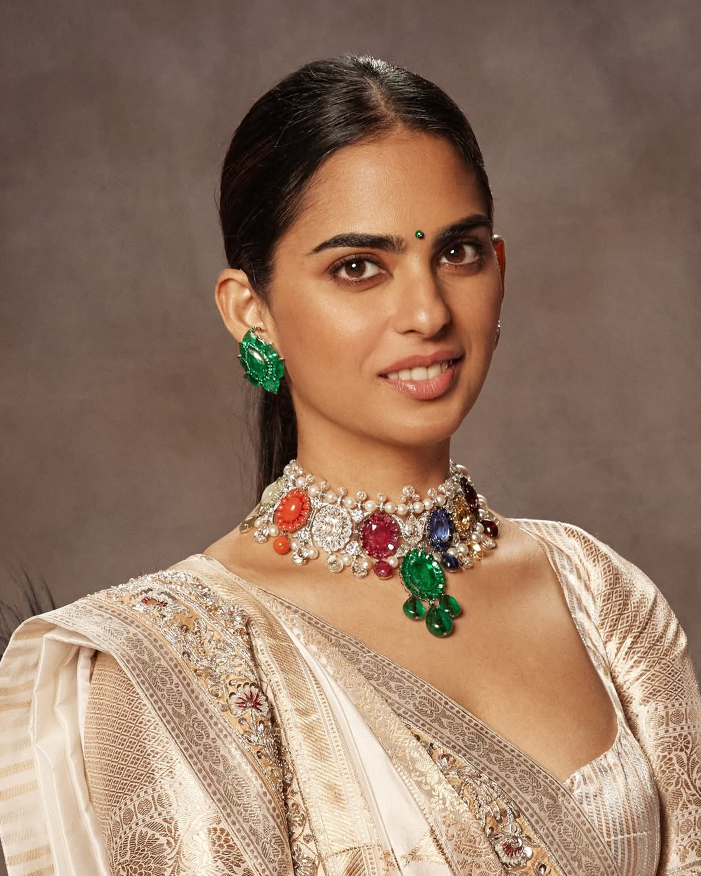 Inside Isha Ambani’s Personal Vault of Diamonds 15 Isha Ambani wearing Garden of Love necklace by Kantilal Chhotalal