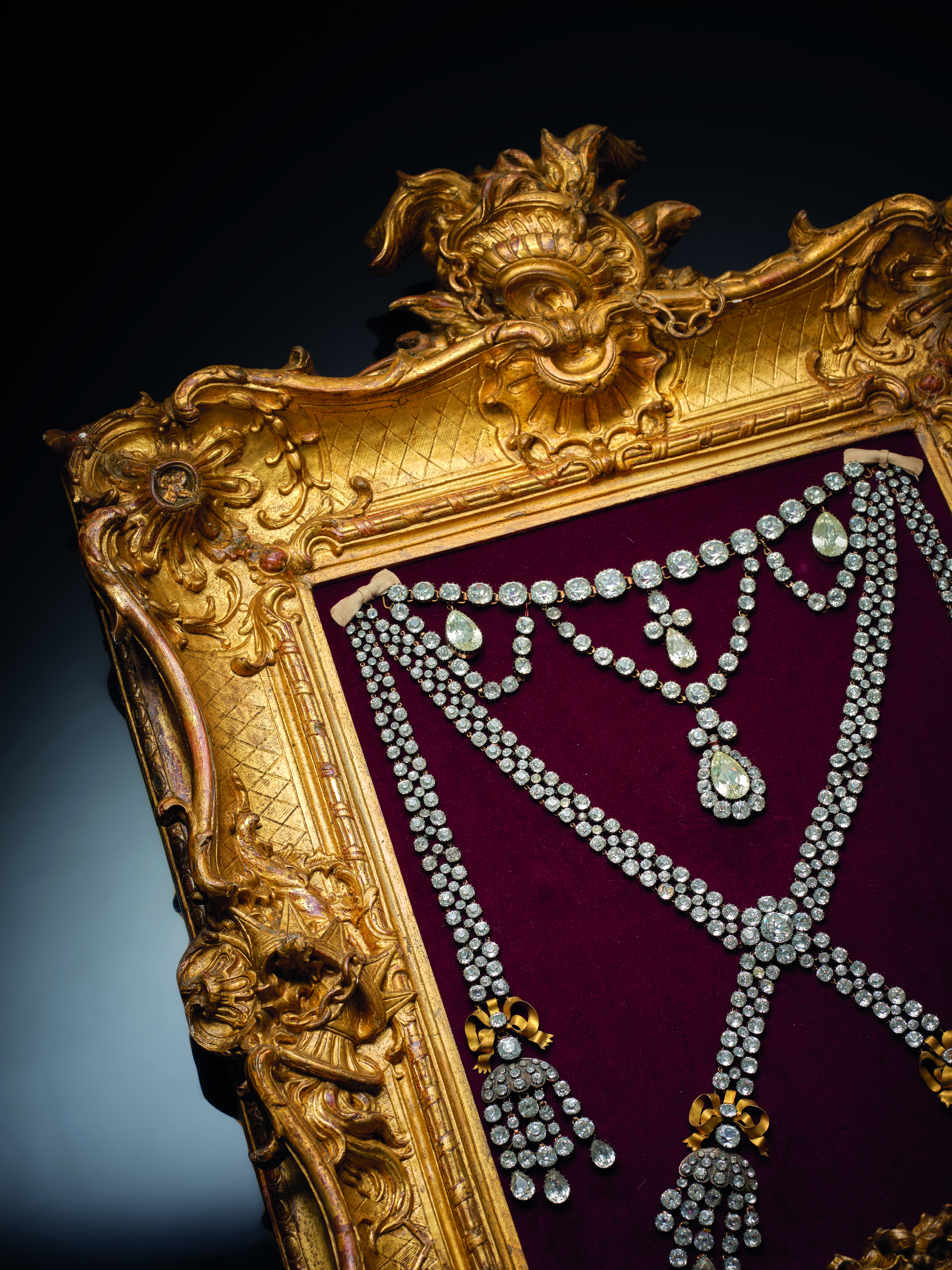 Diamants, intrigues et révolution 4 Diamants, intrigues et révolution