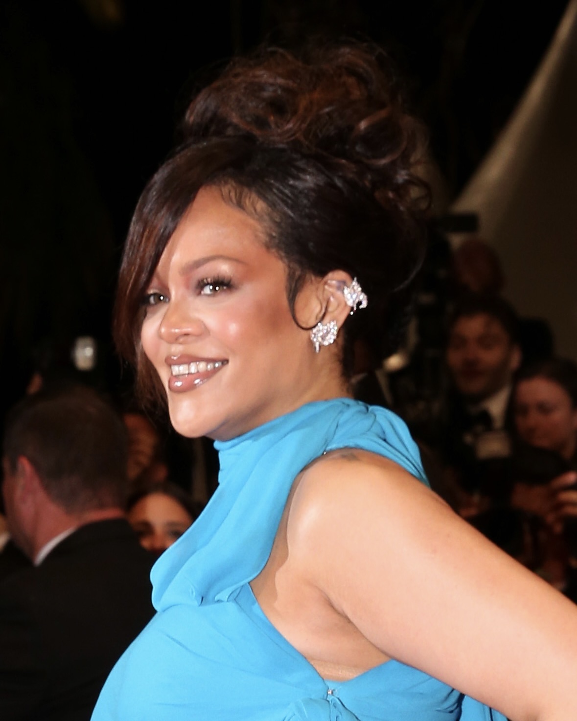 Rihanna wore a Boucheron diamond earscape at the 2025 Cannes Film Festival