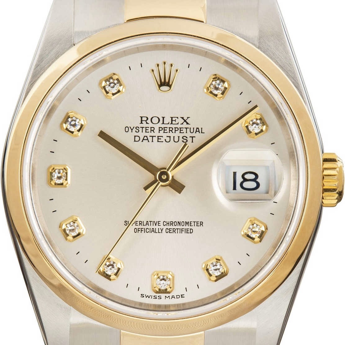 Why a Diamond Watch Is the Smartest Accessory You Can Own