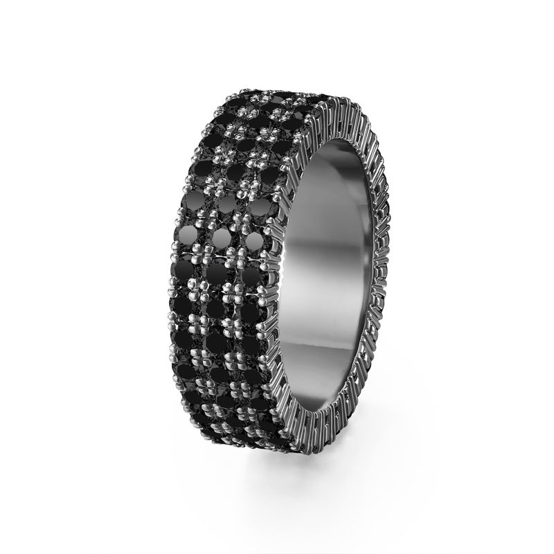 The Black Diamond Engagement Ring Is the Epitome of Edgy Elegance