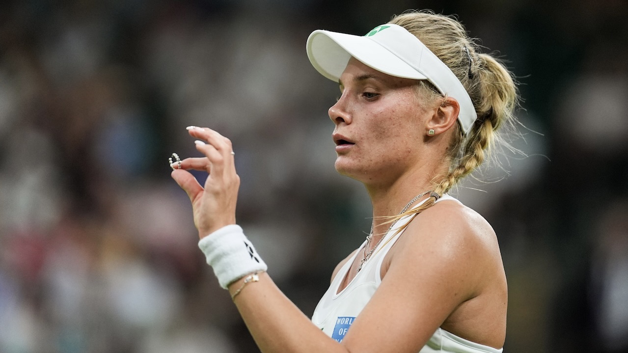 The Tennis Bracelet Is Just the Beginning—Diamonds Are Everywhere This Tennis Season 5 tennis season jewelry: Dayana Yastremska