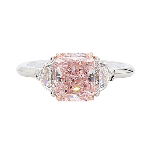 Why the Pink Diamond Ring Is the Ultimate Luxury