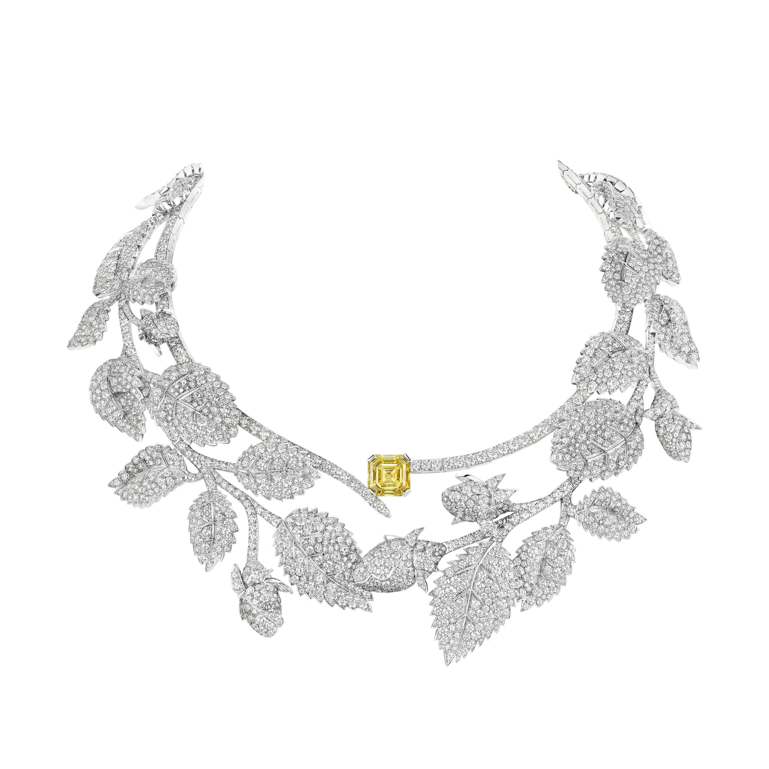 Maison Chaumet: Le Jardin Joaillier Du 12 Place Vendôme