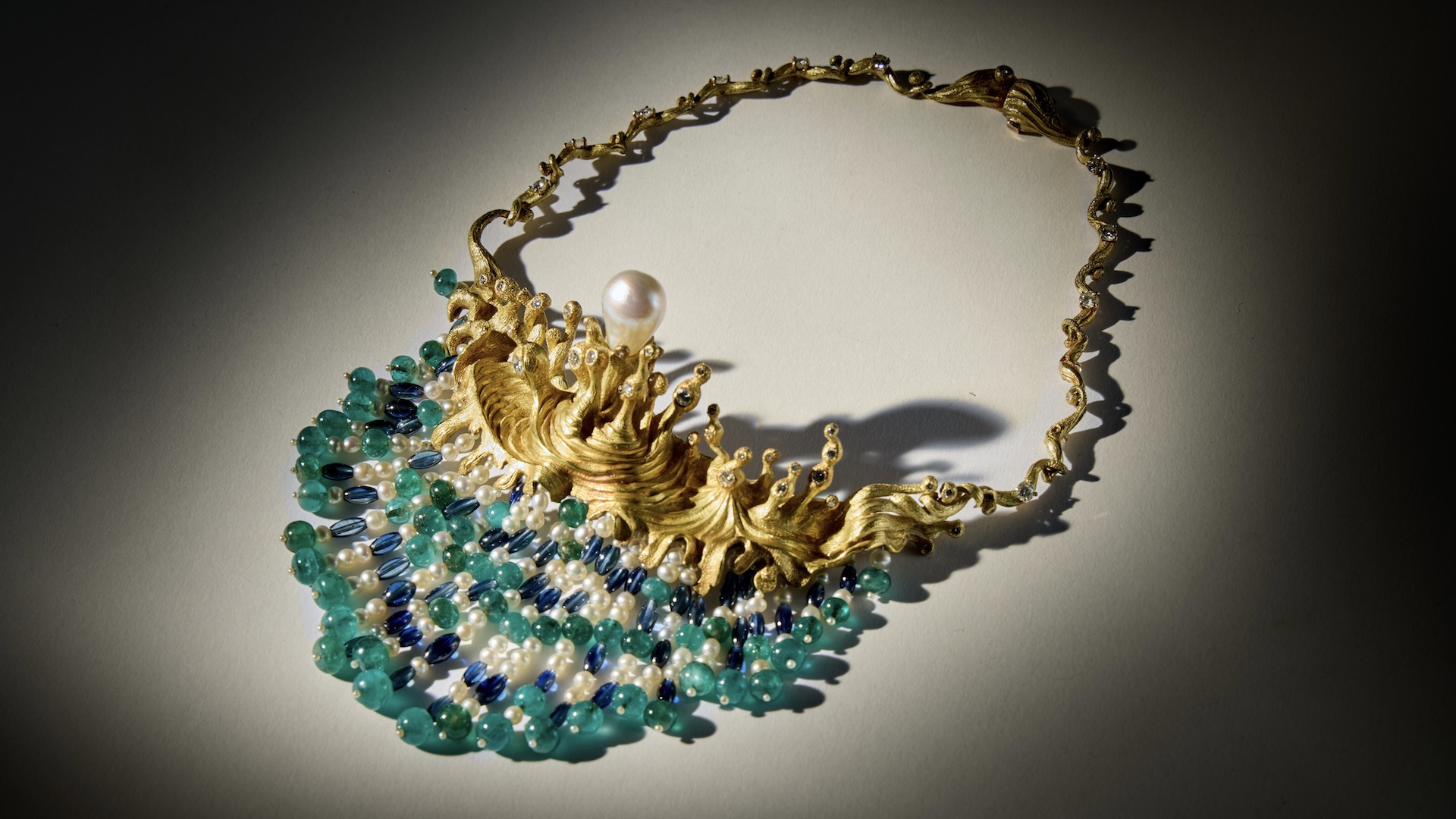 Salvador Dalí Swirling Sea Necklace Sotheby's Auction House Breaking News