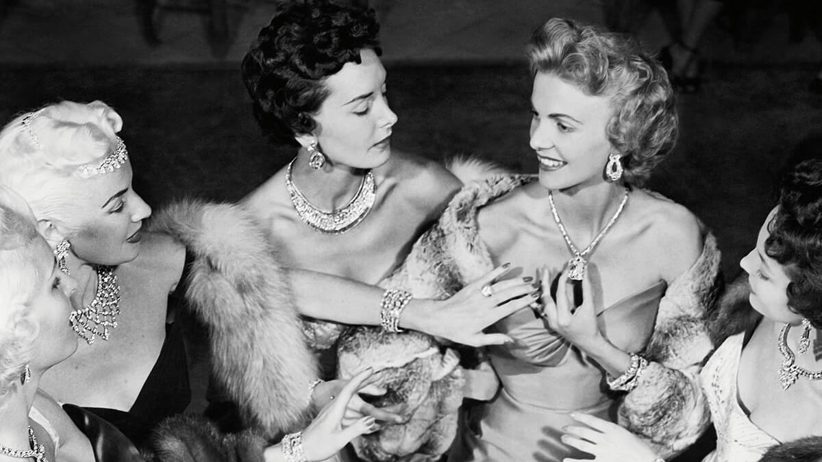 Court of Jewels in 1949. (Courtesy of Harry Winston)
