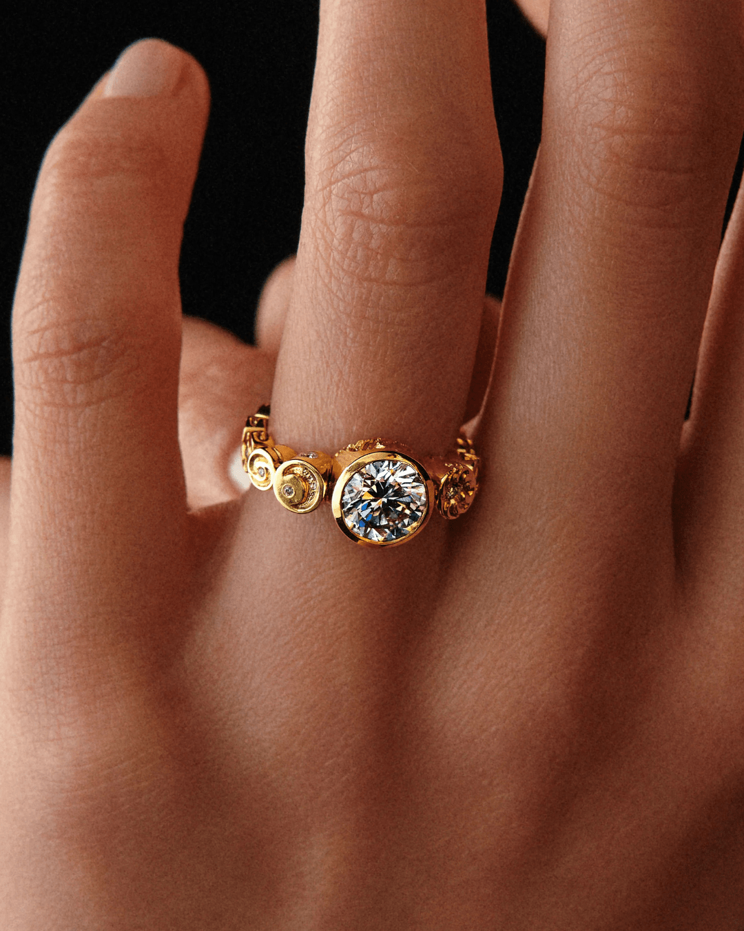 How to Find Engraved Rings with Deep Meaning and Personal Significance