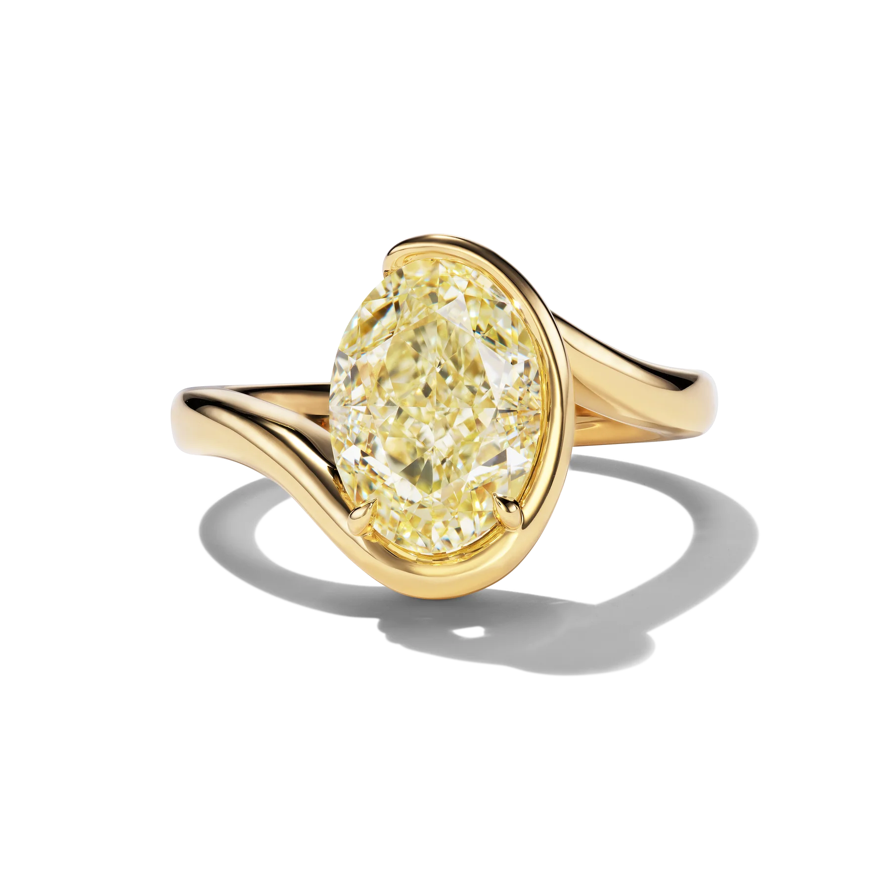 The Solitaire Ring Setting Simply Never Goes Out of Style 9 solitaire ring