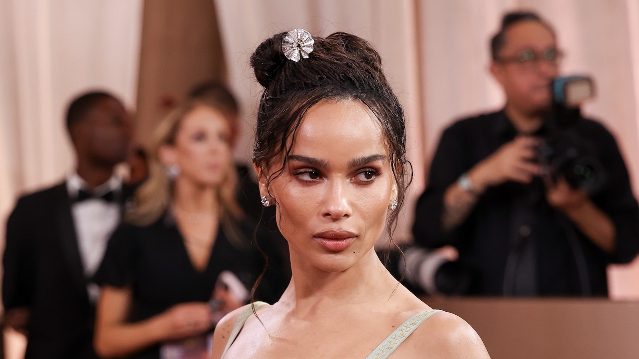 Zoë Kravitz attended the 83rd Annual Golden Globes on January 11, 2026, wearing Jessica McCormack diamond jewelry. (Getty Images)