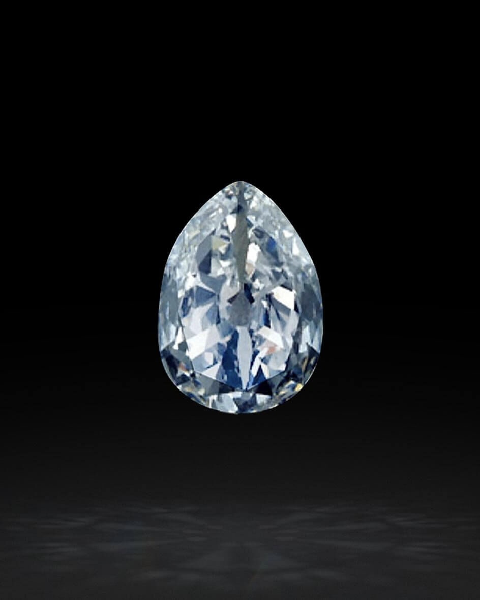 Every Diamond Detail of the Victoria’s Secret Fantasy Bras: The Definitive Guide 16 69.68-Carat Pear-Shaped Mouawad Excelsior Diamond (Courtesy of Mouawad)
