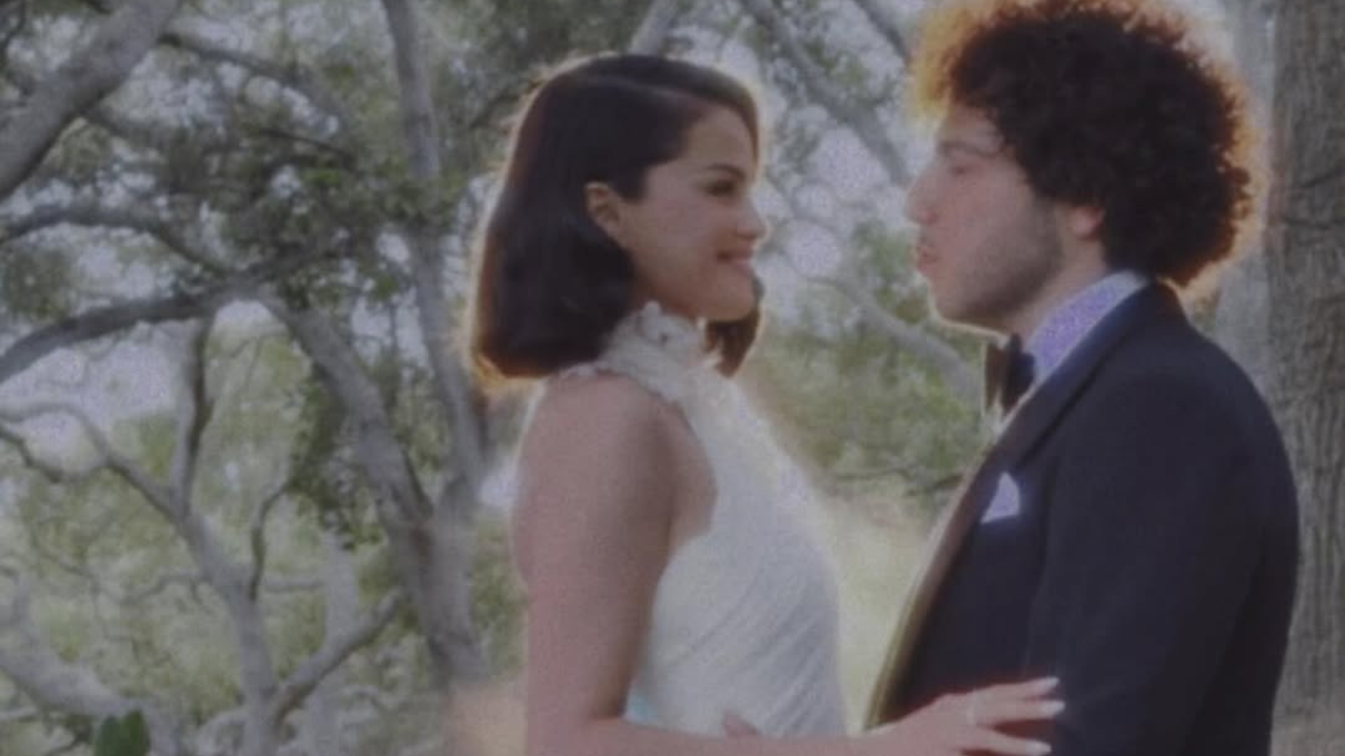 selena gomez and benny blanco wedding
