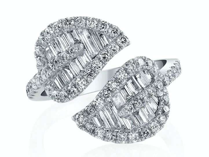 floral ring with vine detail