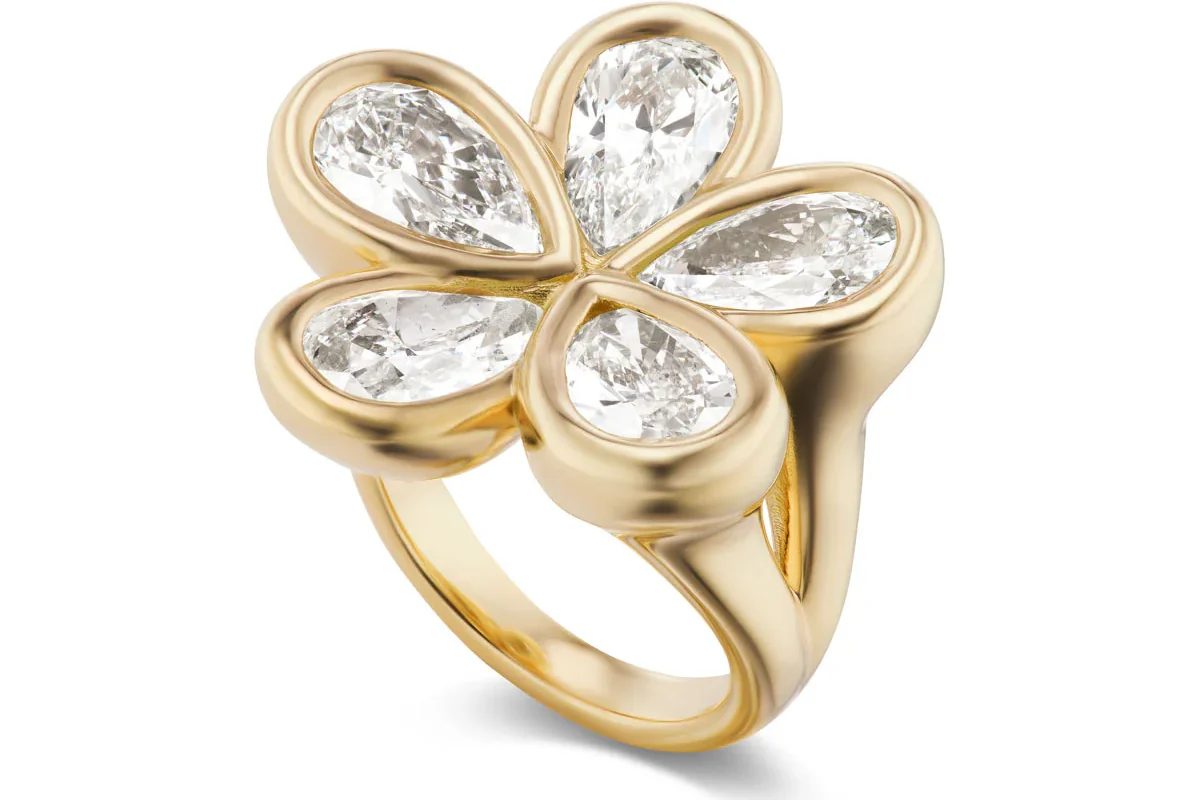 floral ring with diamond petals