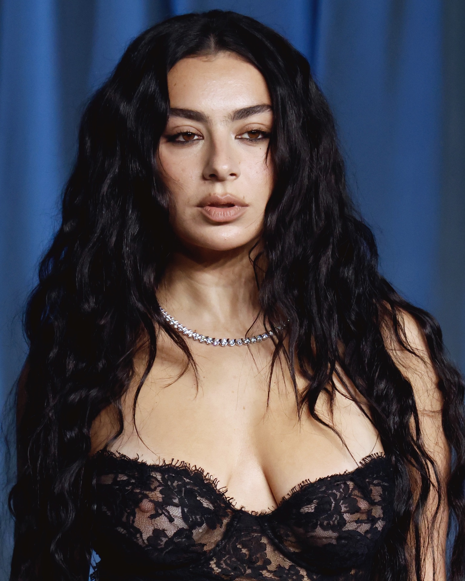 The Best Jewelry Moments of the 2025 Academy Museum Gala 3 Charli XCX Wore Hearts on Fire Jewels to the 2025 Academy Museum Gala