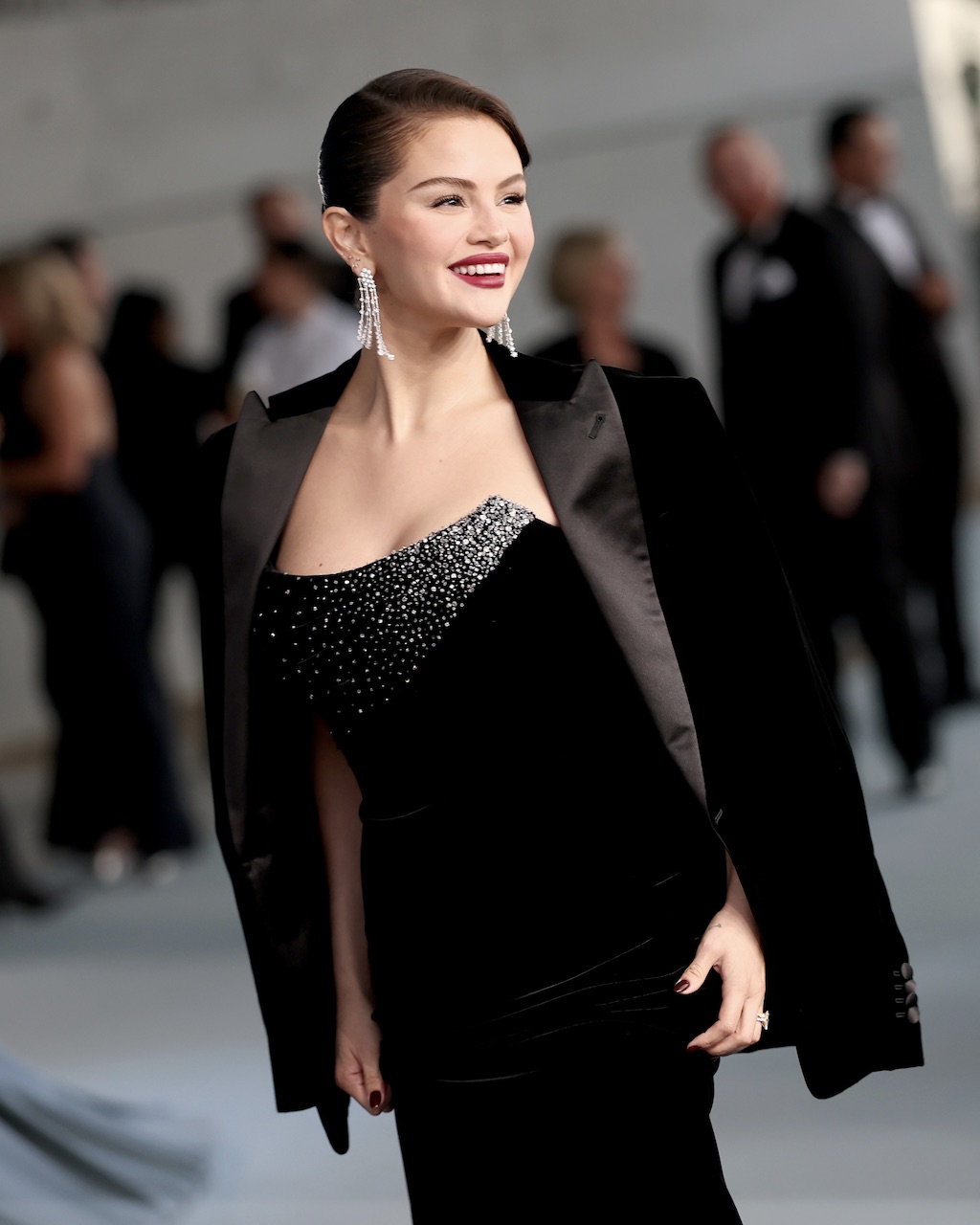 The Best Jewelry Moments of the 2025 Academy Museum Gala 5 Selena Gomez in De Beers Diamonds 2025 Academy Museum Gala