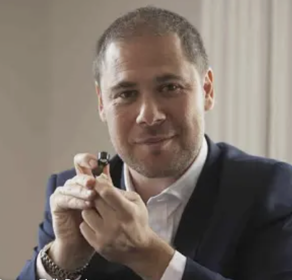 Napoleon's Diamond Brooch Sold for $4.4 Million at Auction