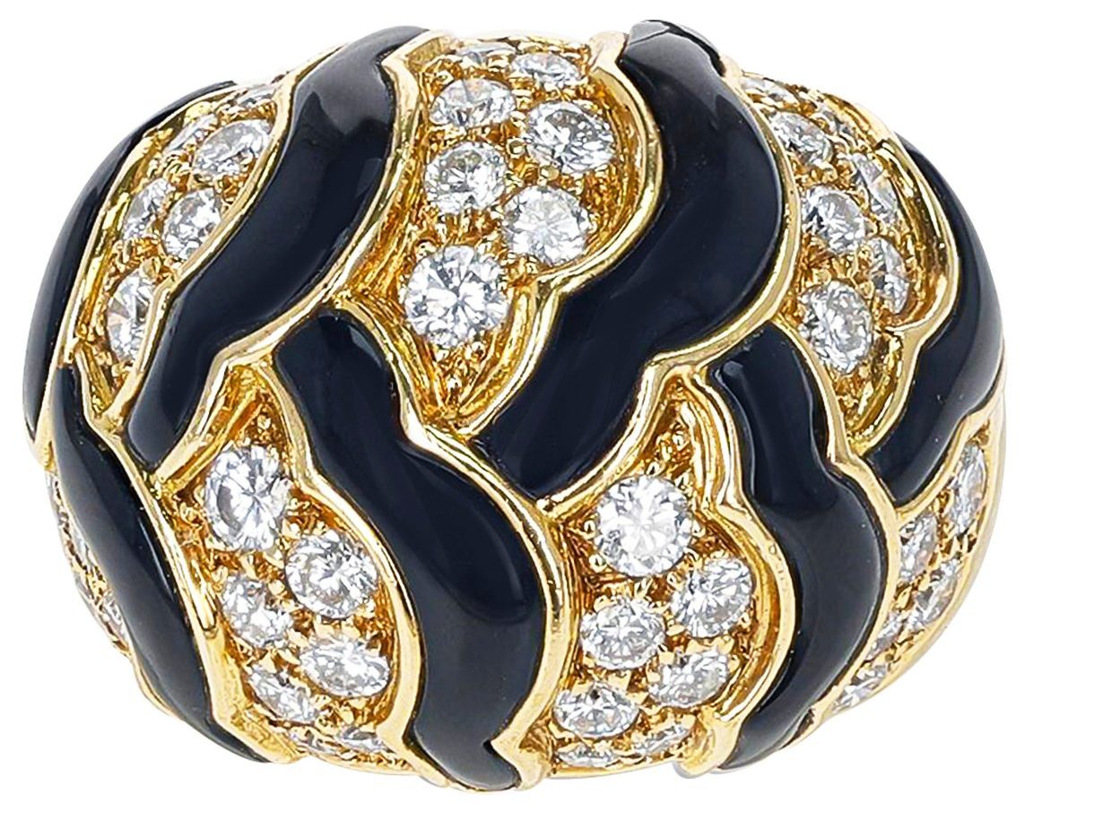 Azabache and Natural Diamonds: A Modern Approach to Honoring My Cuban Culture 3 Azabache jewelry: Van Cleef & Arpels black onyx and diamond ring