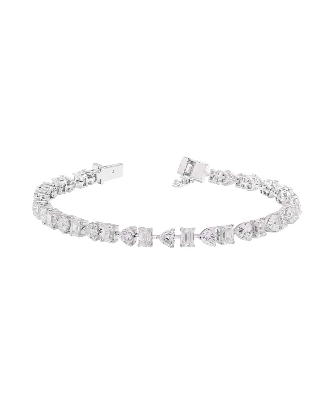 5 Real Diamond Jewellery Pieces That Promise to Become Future Heirlooms 23 Designer bracelet with round diamonds