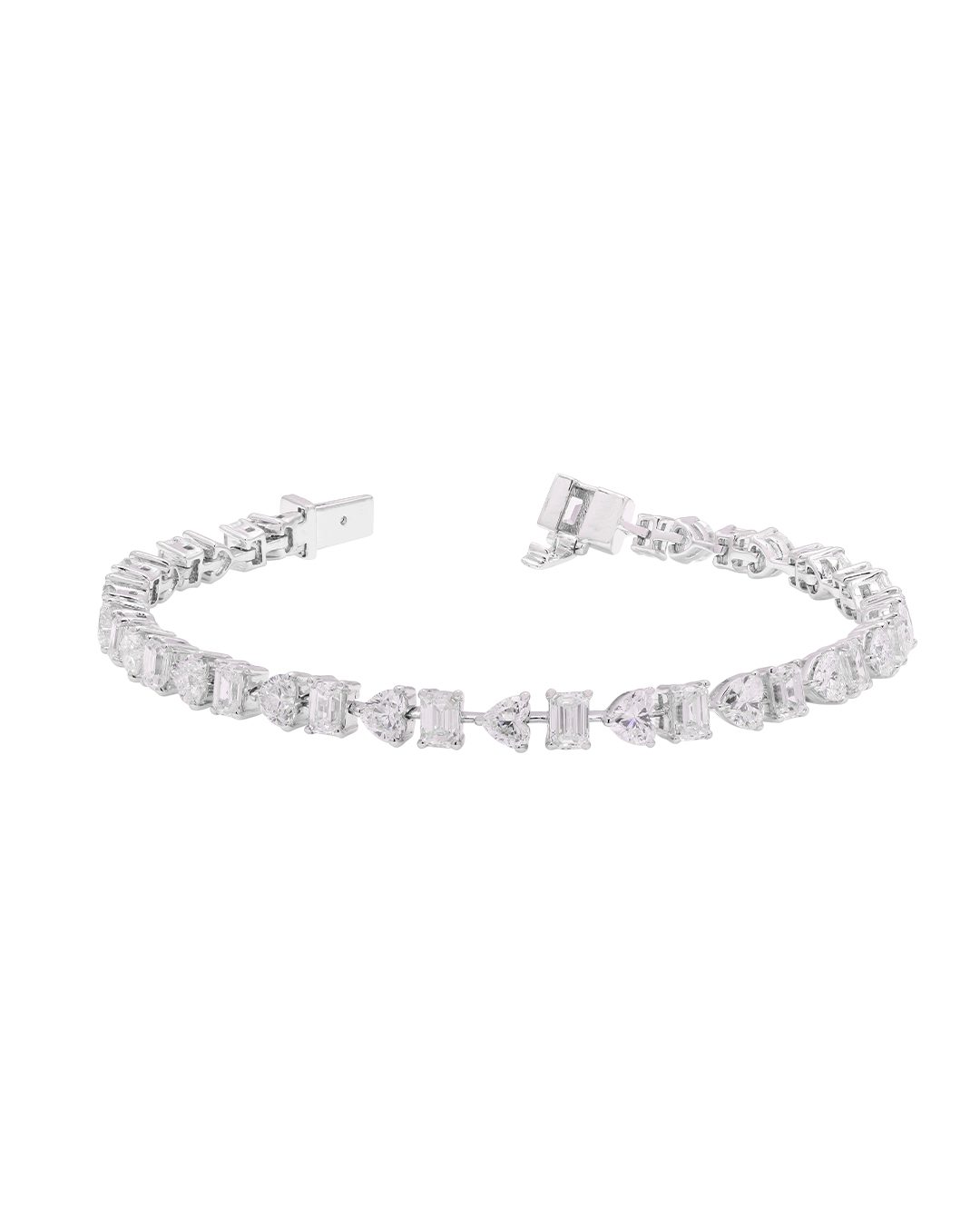Designer bracelet with round diamonds