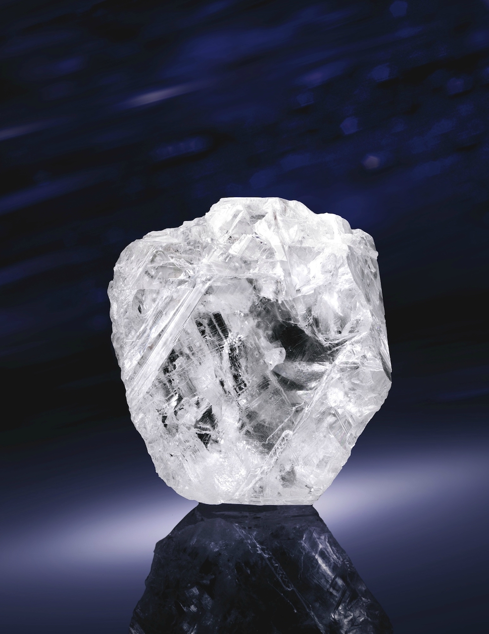 10 Incredible Diamond Discoveries in Botswana That Shook the World 3 Diamond discoveries: Lesedi La Rona, the World’s Largest Square Emerald-Cut Diamond