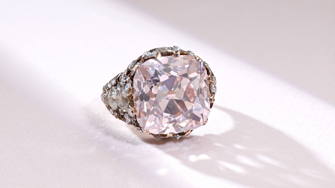 Napoleon’s diamond brooch auction: Rare Pink Diamond Ring owned by Princess Neslishah Sultan 